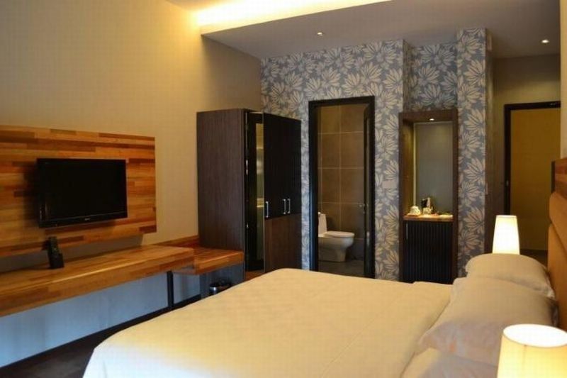 The Ranee Boutique Suites Kuching Buitenkant foto