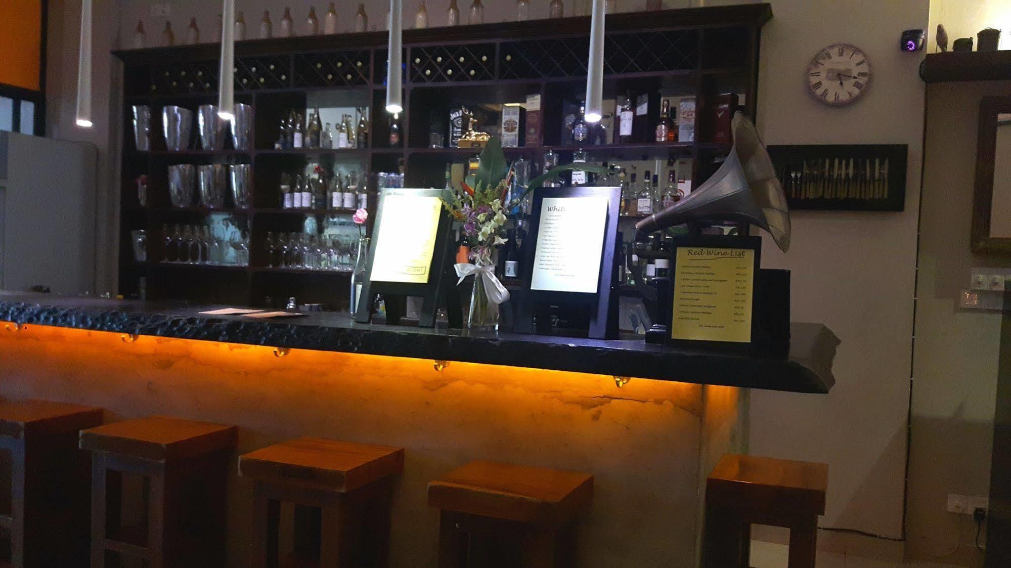 The Ranee Boutique Suites Kuching Buitenkant foto